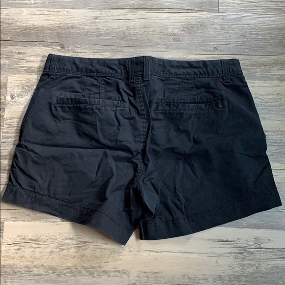 Women's Old Navy Perfect 5 Inch Khaki Shorts Size 8 - Picture 9 of 9